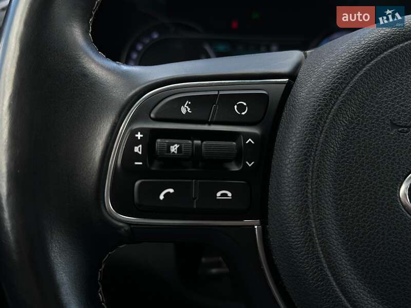 Внедорожник / Кроссовер Kia Niro 2020 в Львове фото 27 Внедорожник / Кроссовер Kia Niro 2020 в Львове