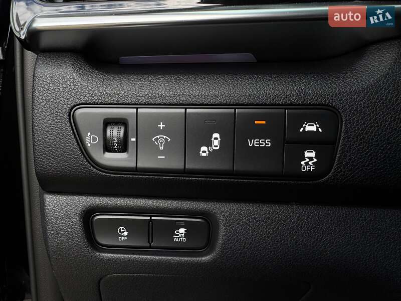 Внедорожник / Кроссовер Kia Niro 2020 в Львове