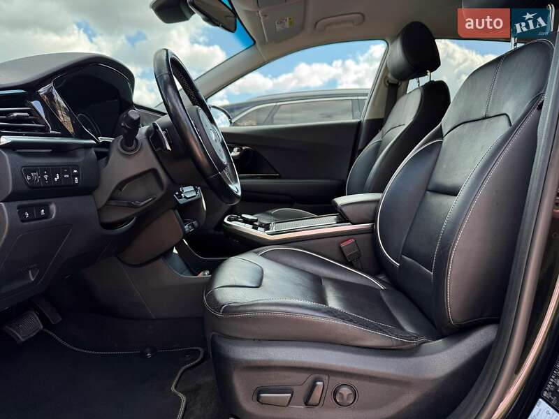 Внедорожник / Кроссовер Kia Niro 2020 в Львове