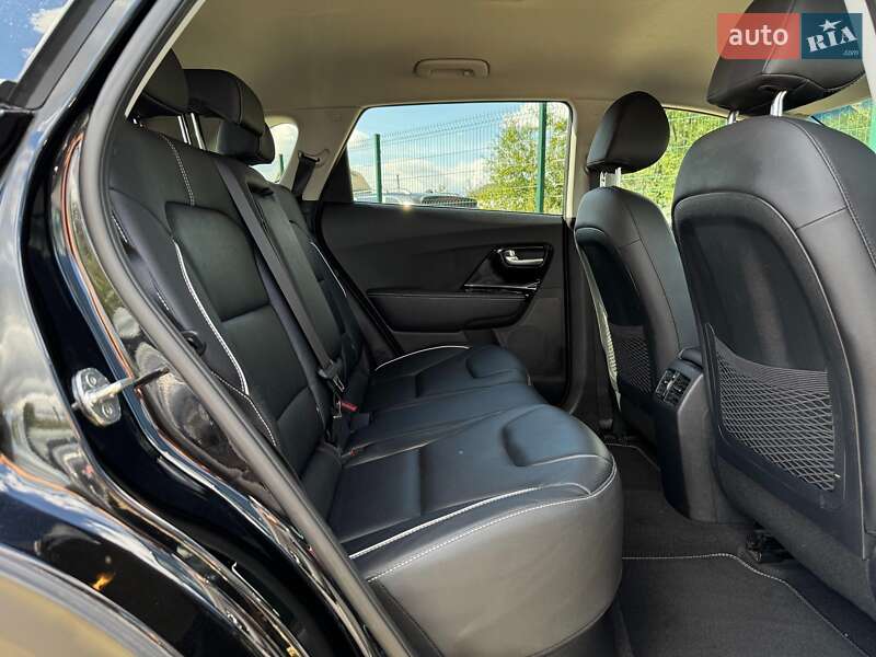 Внедорожник / Кроссовер Kia Niro 2020 в Львове