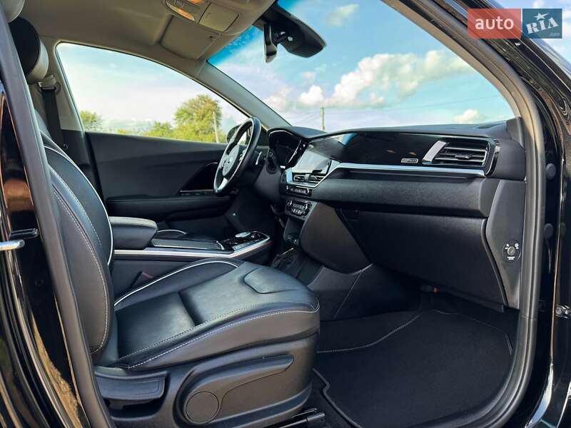 Внедорожник / Кроссовер Kia Niro 2020 в Львове