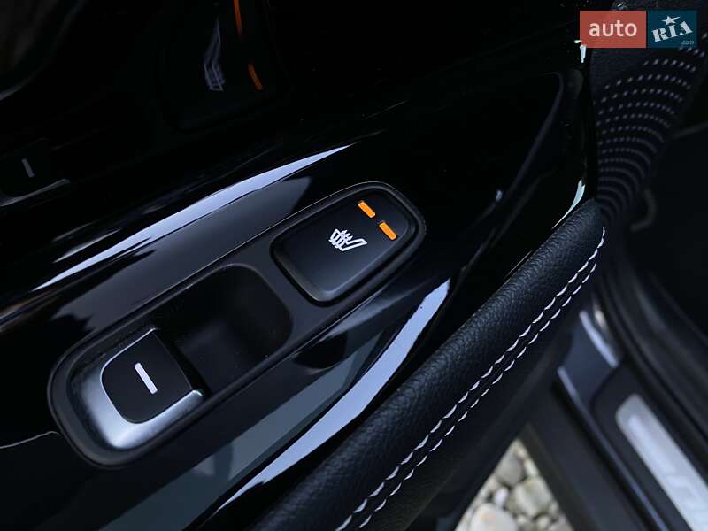 Внедорожник / Кроссовер Kia Niro 2020 в Львове