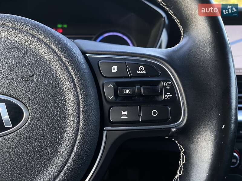 Внедорожник / Кроссовер Kia Niro 2020 в Львове