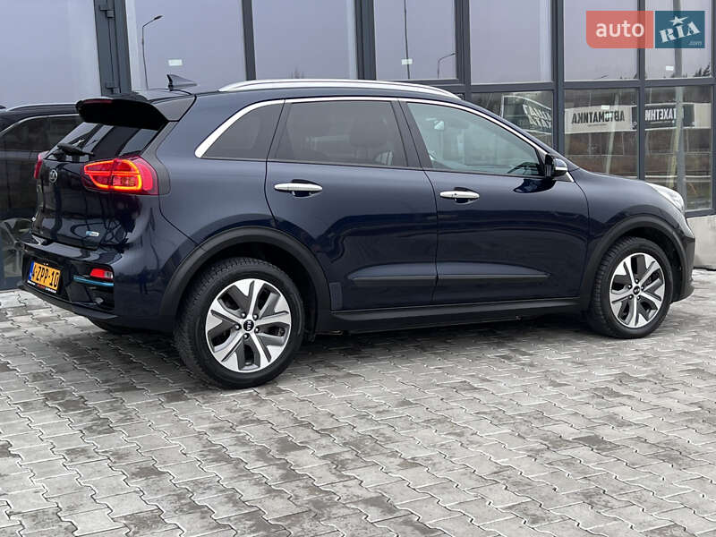 Позашляховик / Кросовер Kia Niro 2020 в Тернополі