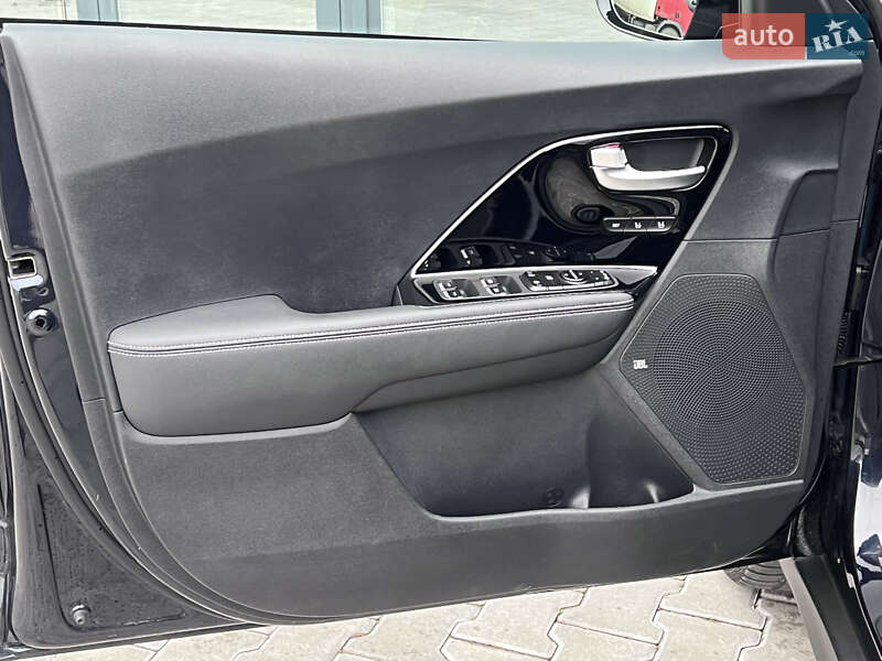 Позашляховик / Кросовер Kia Niro 2020 в Тернополі