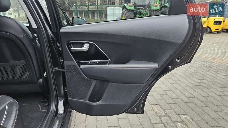 Внедорожник / Кроссовер Kia Niro 2020 в Радомышле фото 27 Внедорожник / Кроссовер Kia Niro 2020 в Радомышле