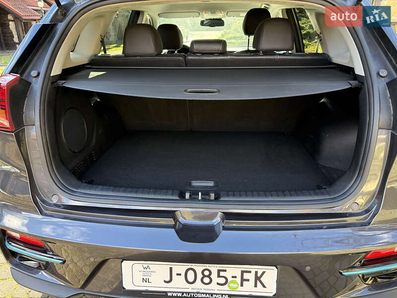 Внедорожник / Кроссовер Kia Niro 2020 в Львове