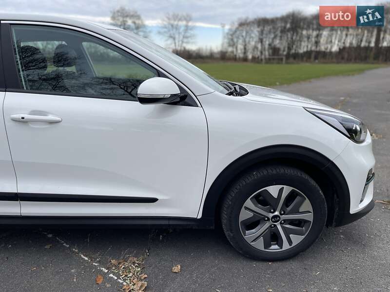 Внедорожник / Кроссовер Kia Niro 2021 в Хмельницком