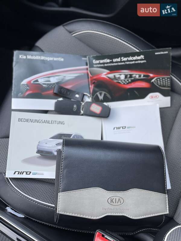 Внедорожник / Кроссовер Kia Niro 2021 в Хмельницком