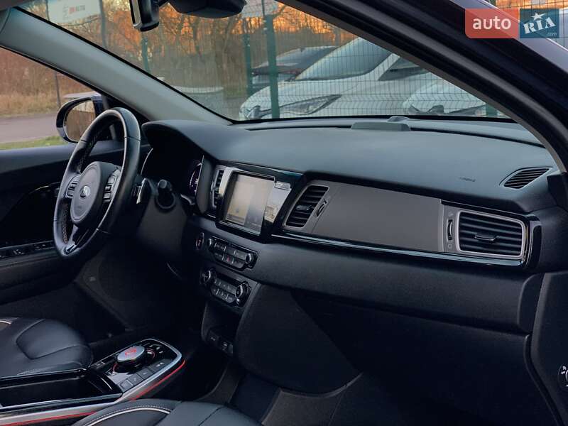 Внедорожник / Кроссовер Kia Niro 2020 в Бердичеве