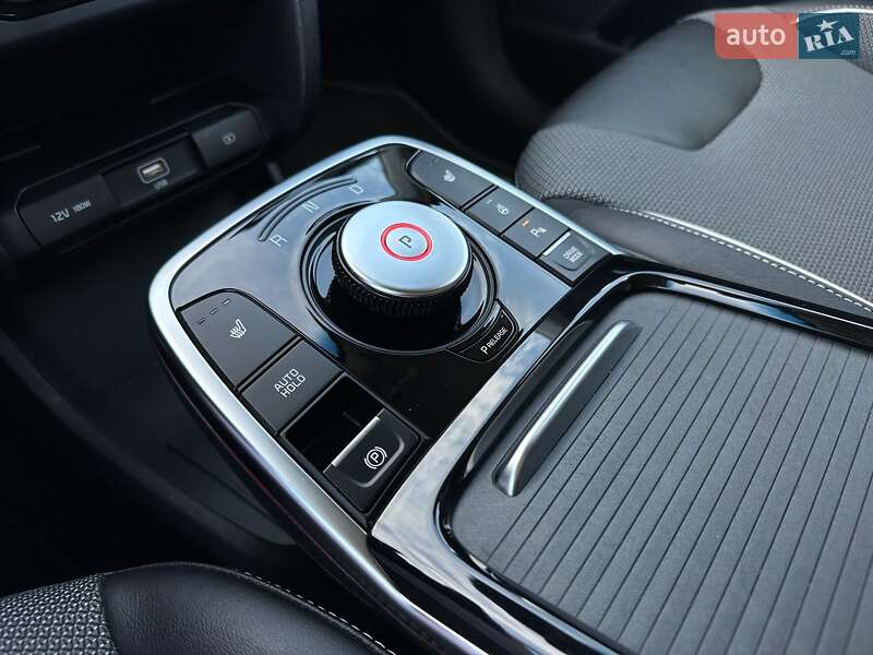 Внедорожник / Кроссовер Kia Niro 2021 в Львове