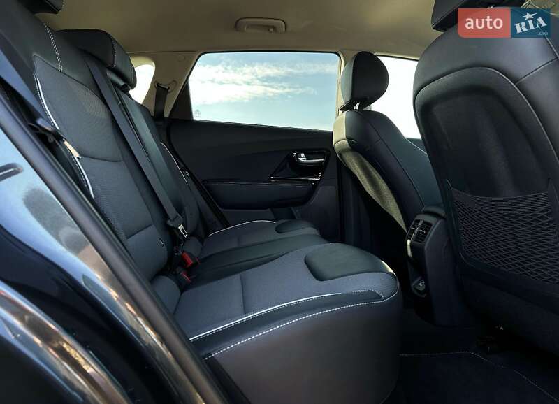 Внедорожник / Кроссовер Kia Niro 2021 в Львове