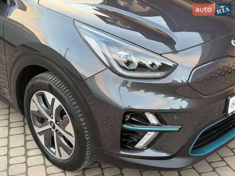 Внедорожник / Кроссовер Kia Niro 2020 в Черновцах