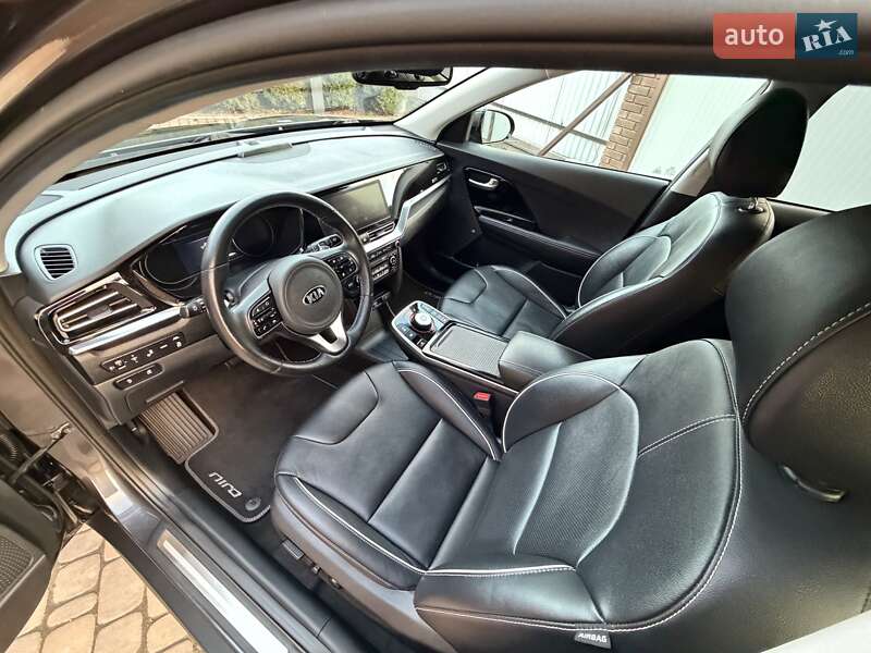 Внедорожник / Кроссовер Kia Niro 2020 в Черновцах