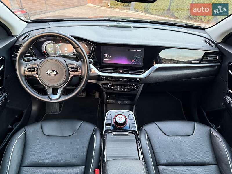 Внедорожник / Кроссовер Kia Niro 2020 в Черновцах