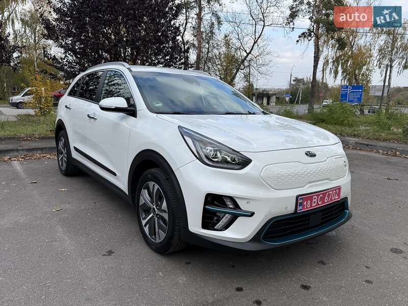Внедорожник / Кроссовер Kia Niro 2020 в Ровно