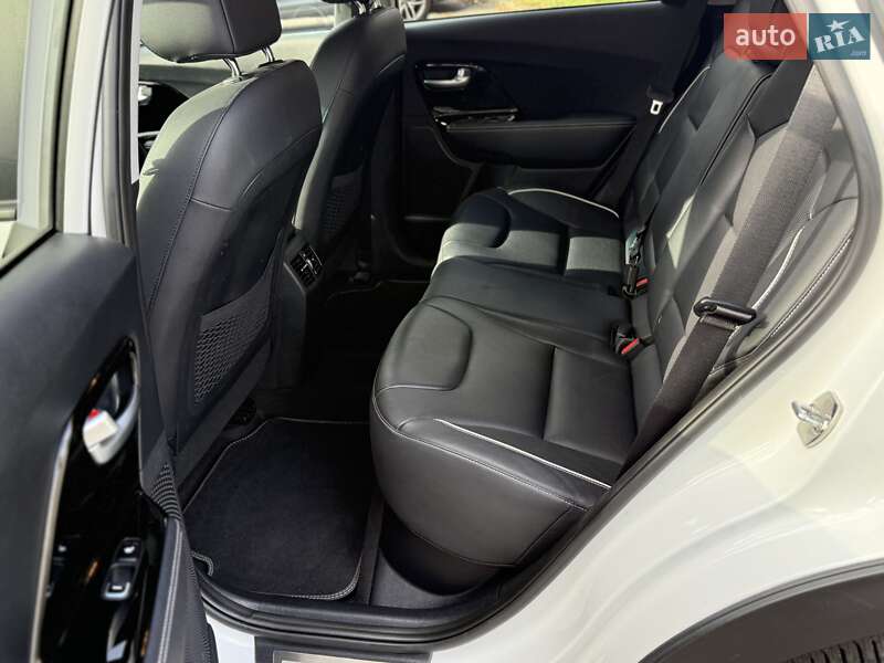 Внедорожник / Кроссовер Kia Niro 2020 в Ровно