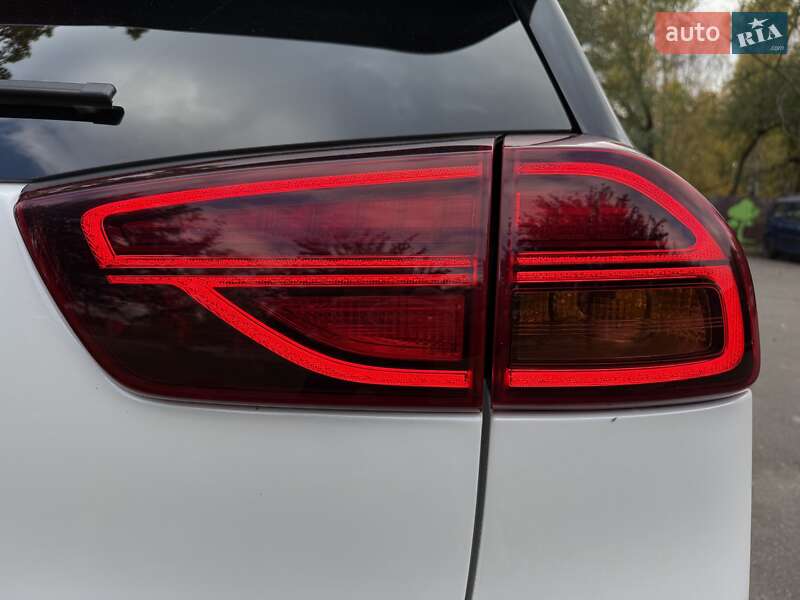 Внедорожник / Кроссовер Kia Niro 2020 в Ровно