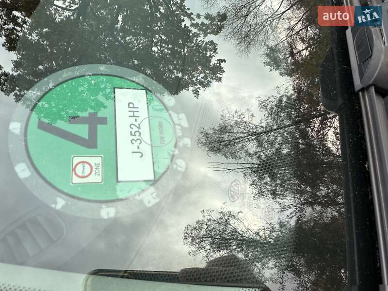 Внедорожник / Кроссовер Kia Niro 2020 в Ровно