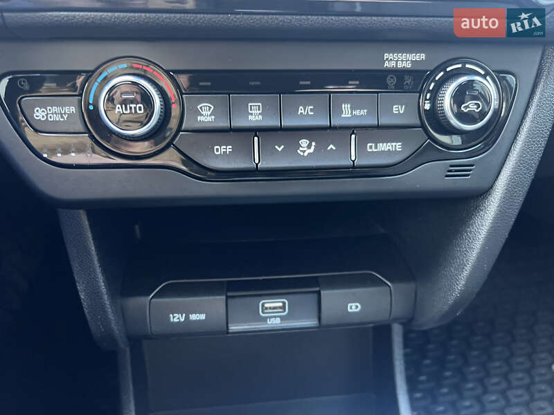 Внедорожник / Кроссовер Kia Niro 2020 в Дрогобыче фото 58 Внедорожник / Кроссовер Kia Niro 2020 в Дрогобыче