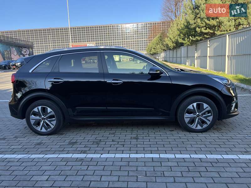 Внедорожник / Кроссовер Kia Niro 2020 в Луцке