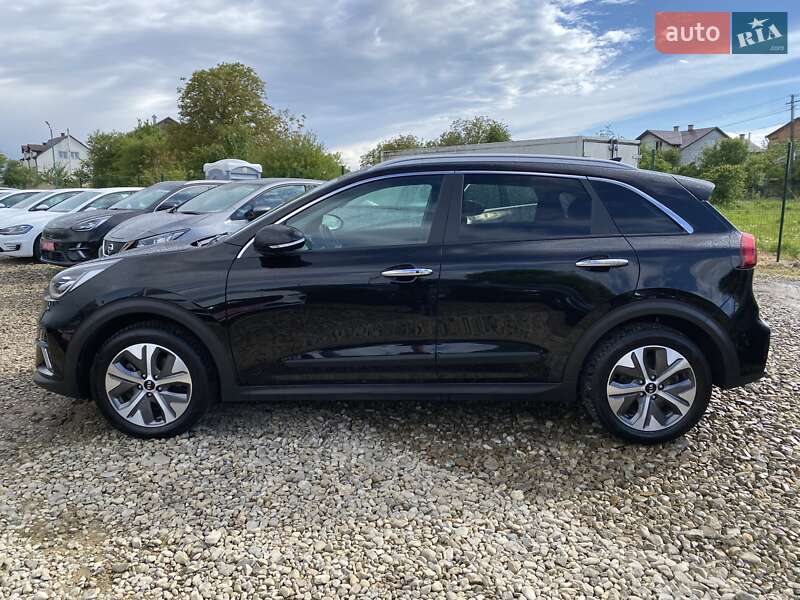 Позашляховик / Кросовер Kia Niro 2020 в Львові