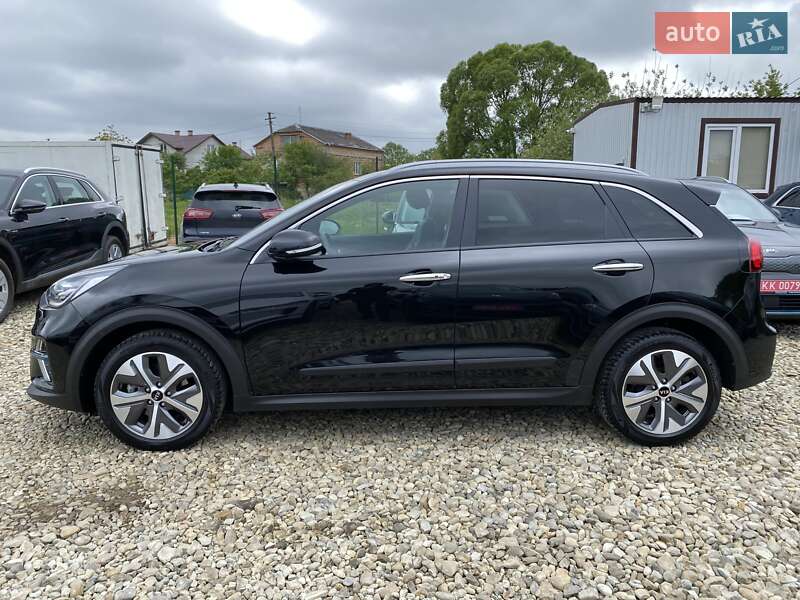 Внедорожник / Кроссовер Kia Niro 2020 в Львове