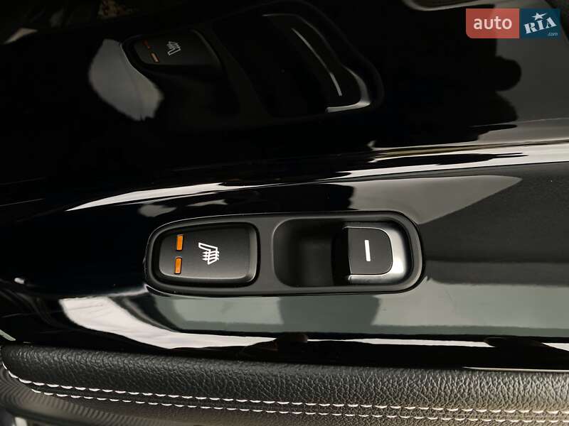 Внедорожник / Кроссовер Kia Niro 2020 в Львове