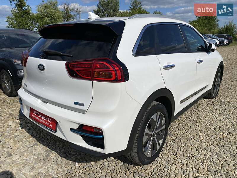 Внедорожник / Кроссовер Kia Niro 2020 в Львове