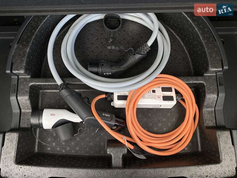 Внедорожник / Кроссовер Kia Niro 2020 в Львове