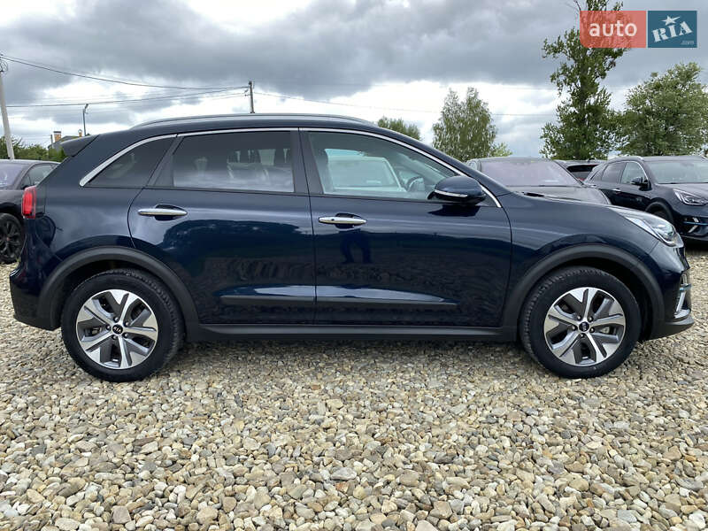 Внедорожник / Кроссовер Kia Niro 2020 в Львове фото 23 Внедорожник / Кроссовер Kia Niro 2020 в Львове