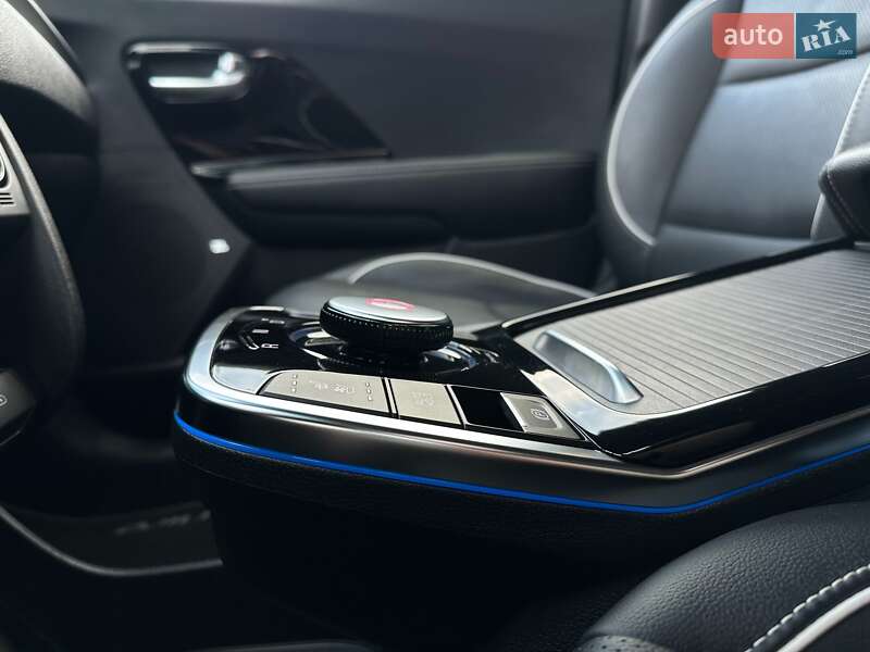 Внедорожник / Кроссовер Kia Niro 2022 в Львове