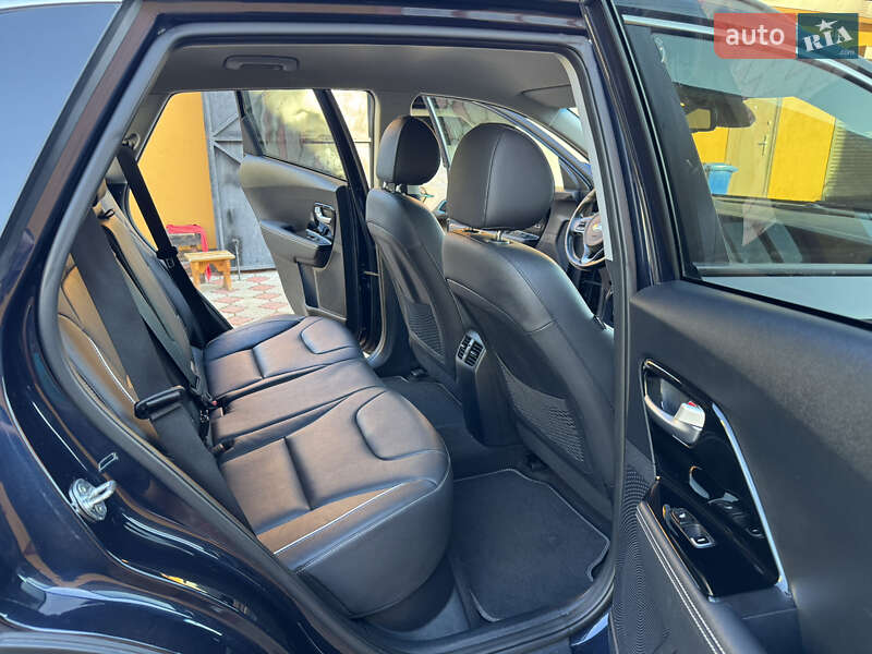 Внедорожник / Кроссовер Kia Niro 2020 в Ровно фото 17 Внедорожник / Кроссовер Kia Niro 2020 в Ровно