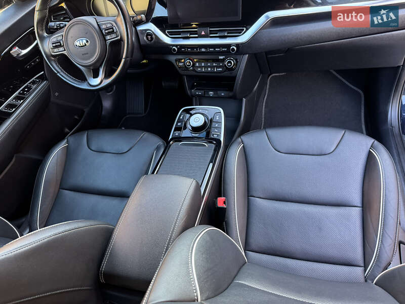 Внедорожник / Кроссовер Kia Niro 2020 в Ровно фото 34 Внедорожник / Кроссовер Kia Niro 2020 в Ровно