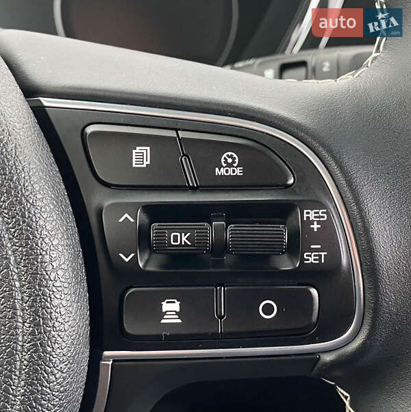 Внедорожник / Кроссовер Kia Niro 2020 в Львове