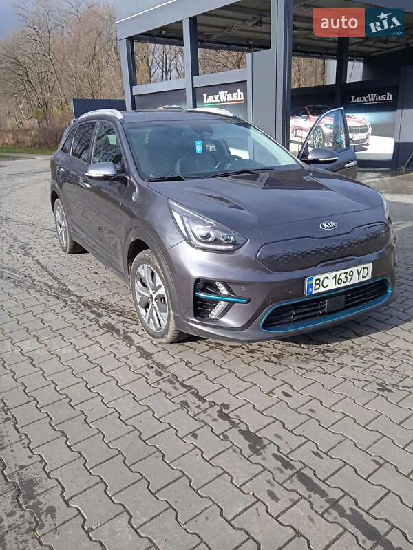 Внедорожник / Кроссовер Kia Niro 2019 в Стебнику фото 4 Внедорожник / Кроссовер Kia Niro 2019 в Стебнику