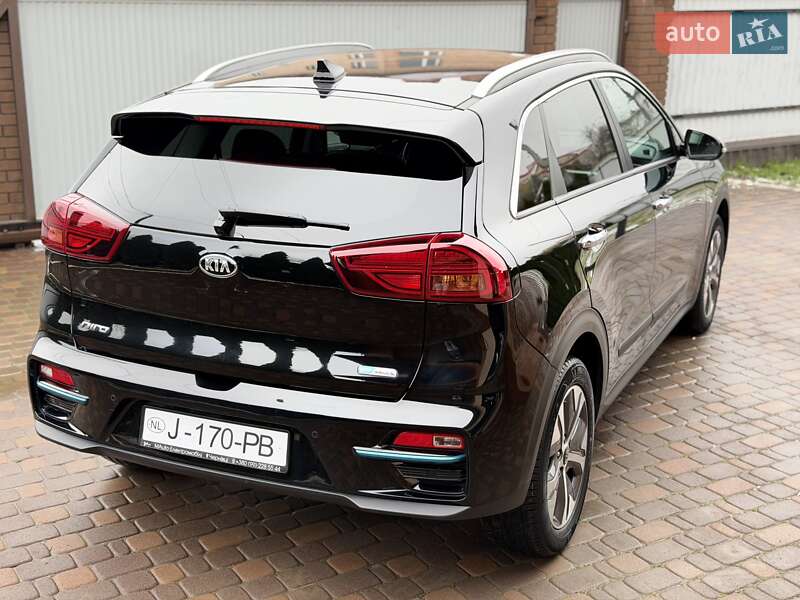 Внедорожник / Кроссовер Kia Niro 2020 в Черновцах