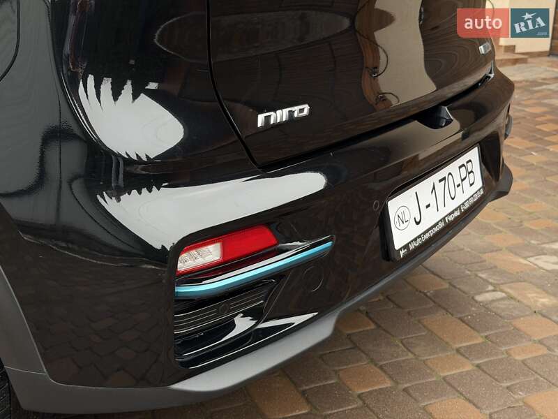 Внедорожник / Кроссовер Kia Niro 2020 в Черновцах