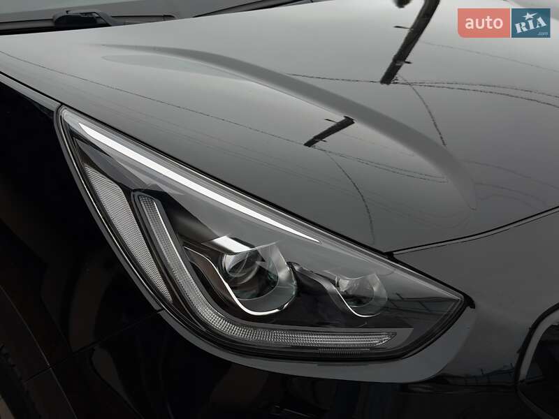 Внедорожник / Кроссовер Kia Niro 2020 в Черновцах