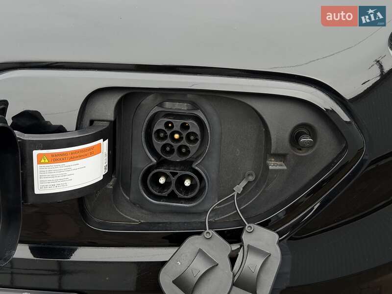 Внедорожник / Кроссовер Kia Niro 2020 в Черновцах