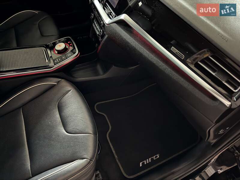 Внедорожник / Кроссовер Kia Niro 2020 в Черновцах