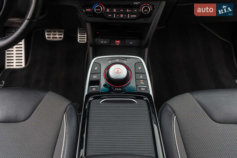 Внедорожник / Кроссовер Kia Niro 2021 в Самборе