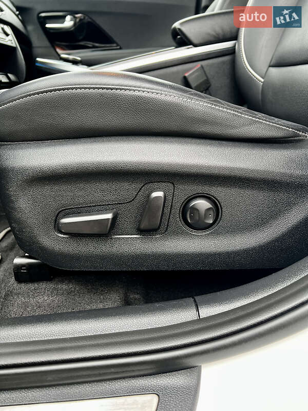 Позашляховик / Кросовер Kia Niro 2018 в Богородчанах фото 40 Позашляховик / Кросовер Kia Niro 2018 в Богородчанах