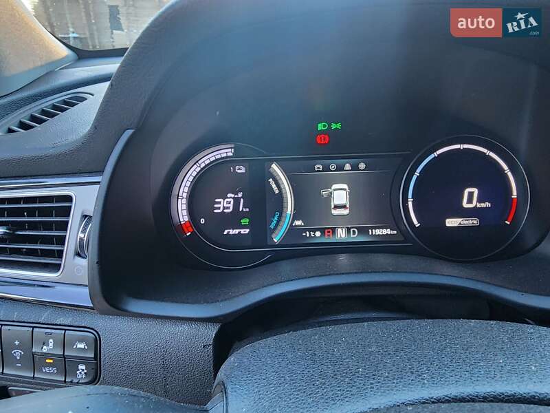 Внедорожник / Кроссовер Kia Niro 2019 в Косове фото 19 Внедорожник / Кроссовер Kia Niro 2019 в Косове