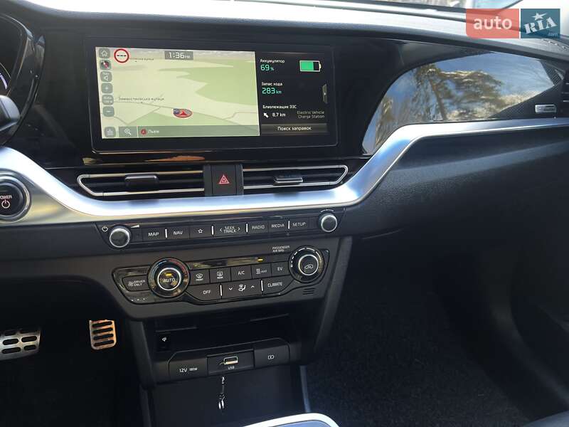 Внедорожник / Кроссовер Kia Niro 2020 в Львове