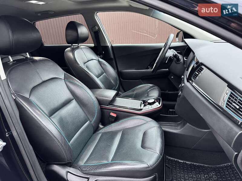 Внедорожник / Кроссовер Kia Niro 2019 в Ровно