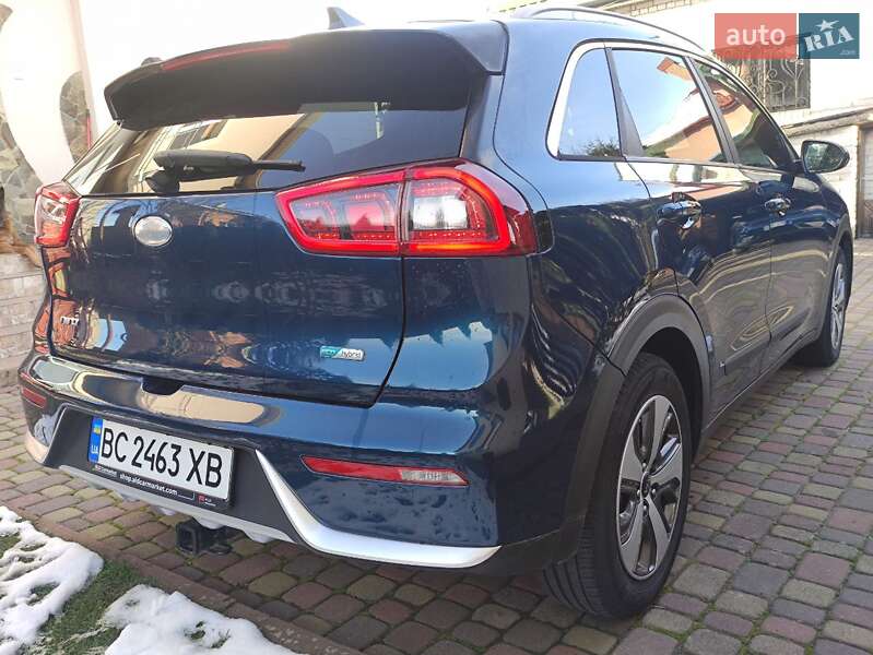 Внедорожник / Кроссовер Kia Niro 2018 в Новом Роздоле