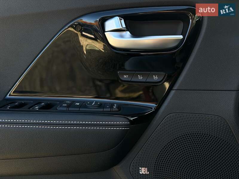 Внедорожник / Кроссовер Kia Niro 2020 в Львове