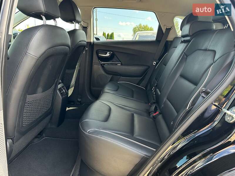 Внедорожник / Кроссовер Kia Niro 2020 в Львове