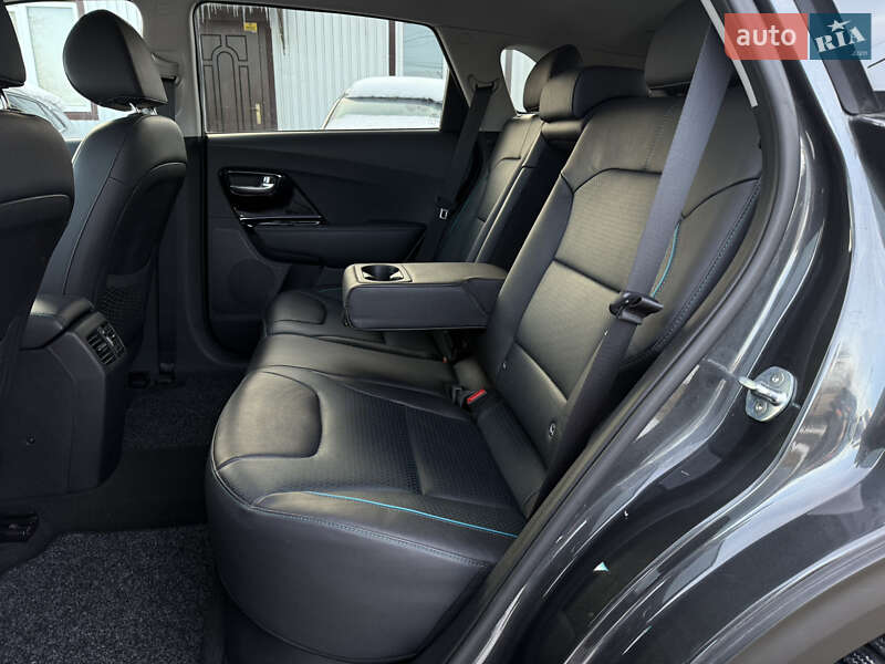 Внедорожник / Кроссовер Kia Niro 2021 в Львове